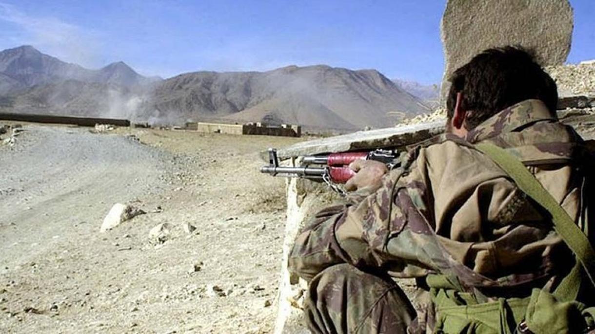 塔利班与达伊沙成员在阿富汗交火
