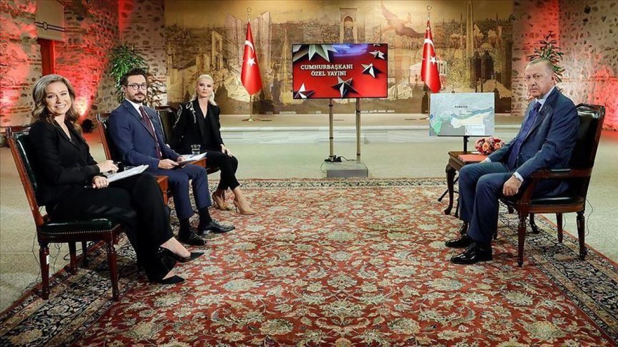 Erdogan:nem a kurdokkal,hanem a terroristákkal van a bajunk