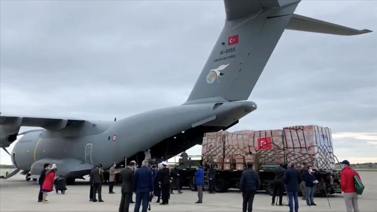 هواپیمای حامل کمکهای طبی ترکیه به سودان رسید