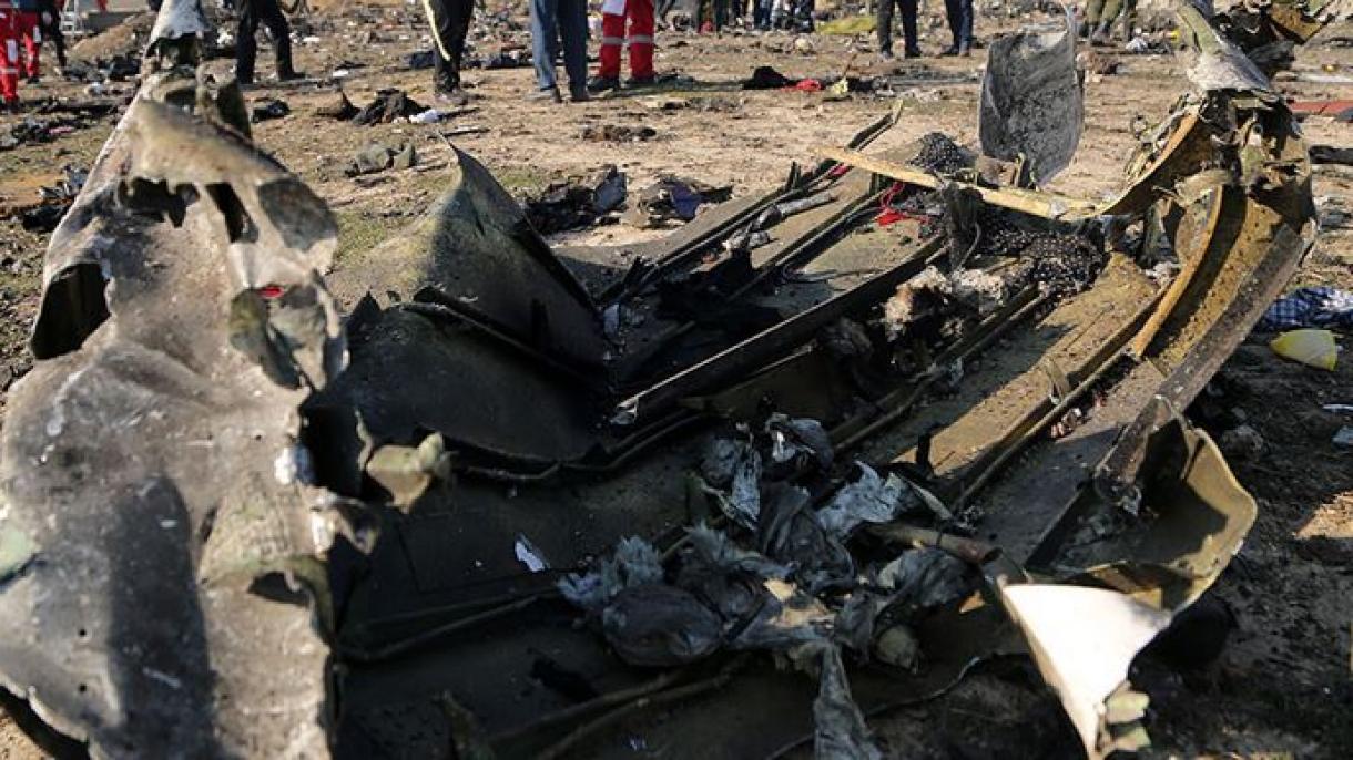 ایران: هواپیمای اوکراینی در نتیجه "خطای انسانی" سپاه پاسداران مورد اصابت قرار گرفته است