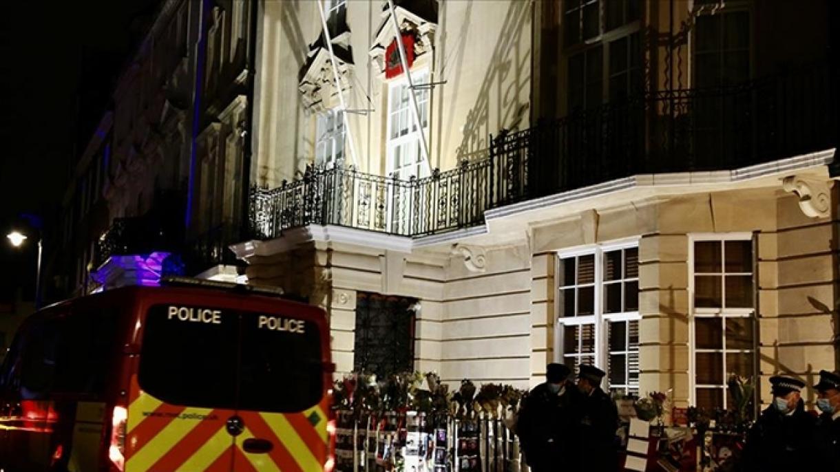 جلوگیری وابسته نظامی سفارت میانمار در لندن از ورود سفیر به سفارت