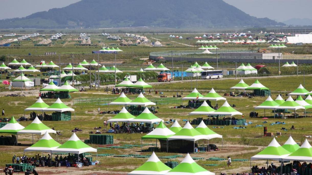 卡努台风逼近韩国 童军大露营提前拔营
