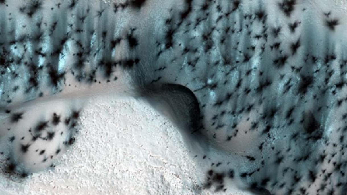 NASA divulga las imágenes de invierno de Marte