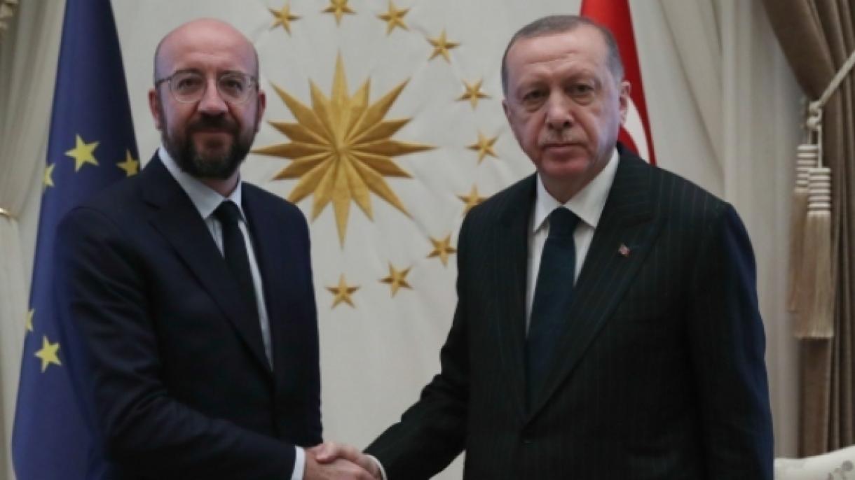 Erdogan aborda a situação mais recente no Mediterrâneo Oriental com Charles Michel