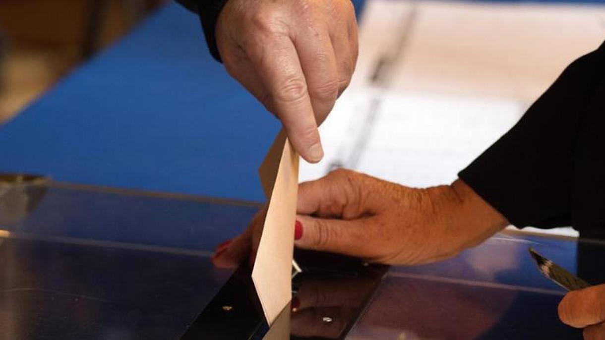 حزب ماکرون پیشتاز انتخابات مجلس فرانسه است