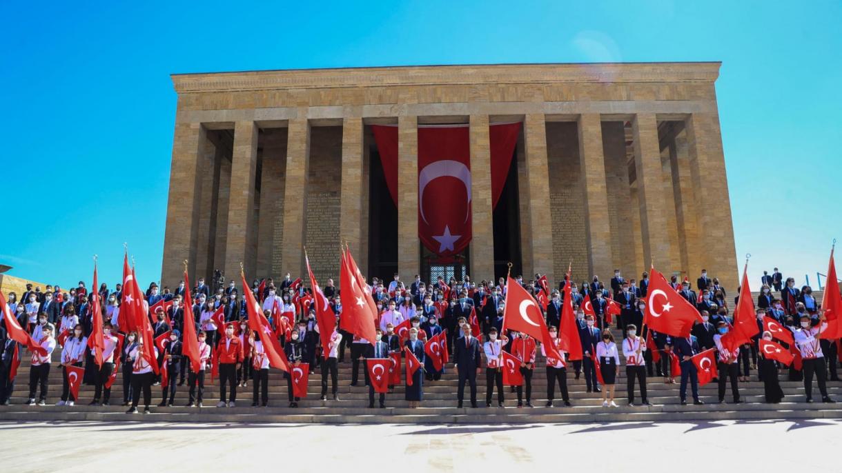 土耳其全国范围内庆祝阿塔图尔克纪念日和青年与体育节