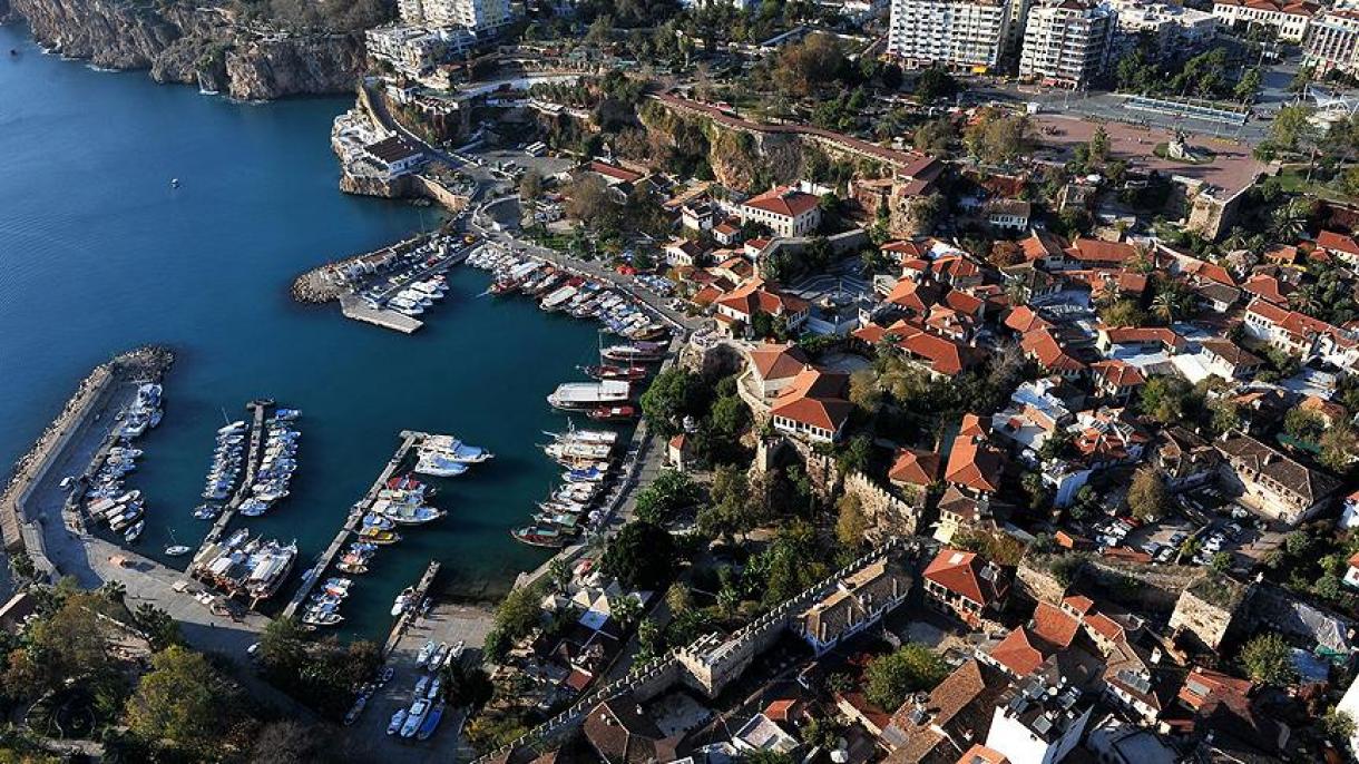 Продължава да расте интересът на чужденците към жилищните имоти в Турция