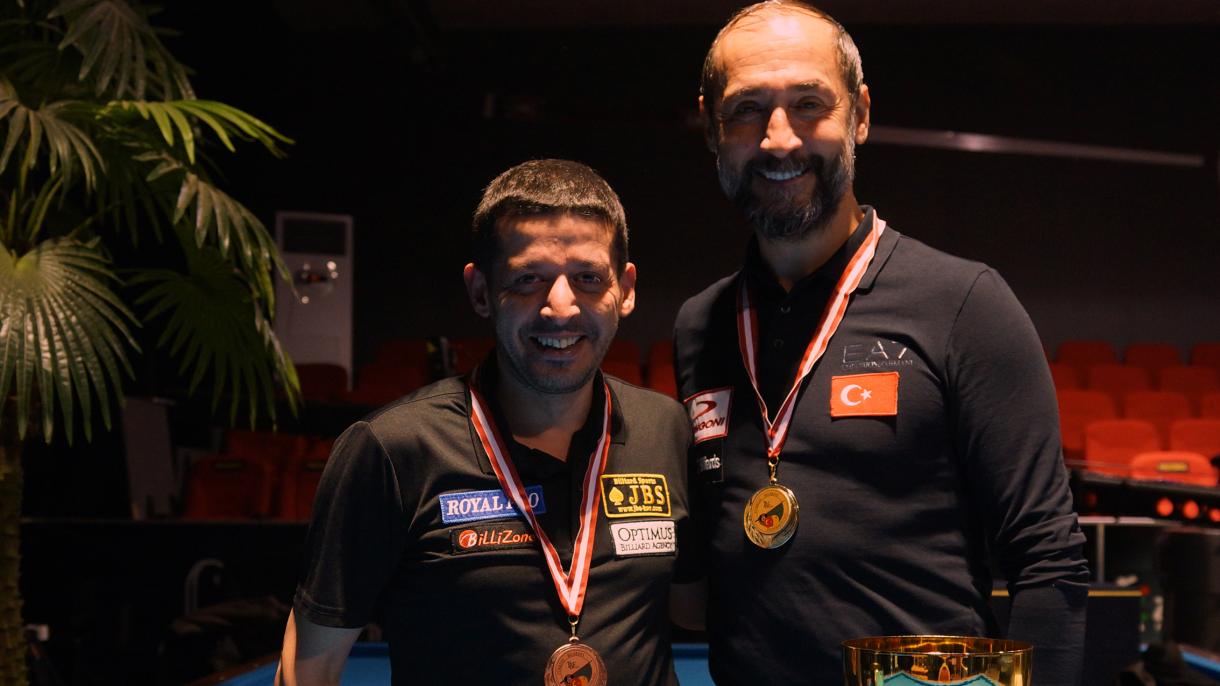 Semih Saygıner, campeón del Billar a Tres Bandas de Turquía