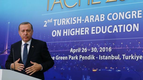 Prezident RajabTayyib  Erdog’an, Turk- Arab akademiklar kongressining yopilishida so’zga chiqdi.