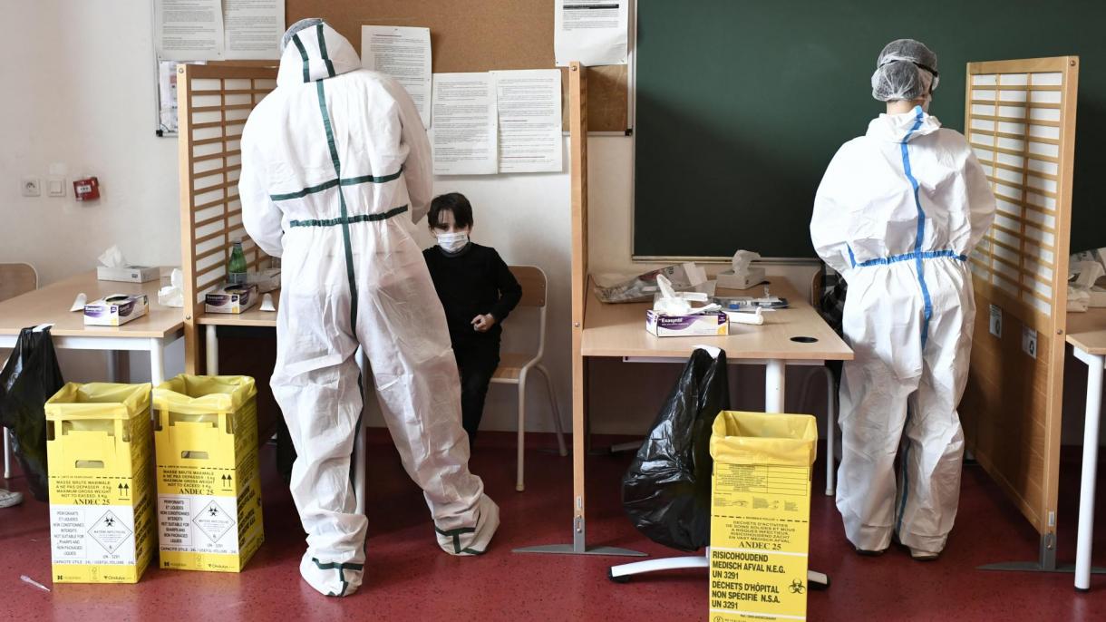 Γαλλία: Αύξηση της κυκλοφορίας του ιού 150% σε μία εβδομάδα