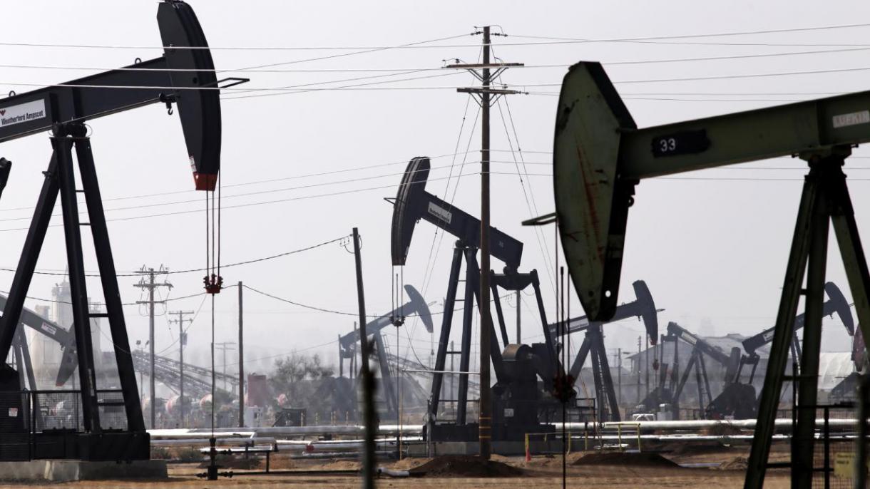 افزایش قیمت نفت خام برنت به 75.93 دلار