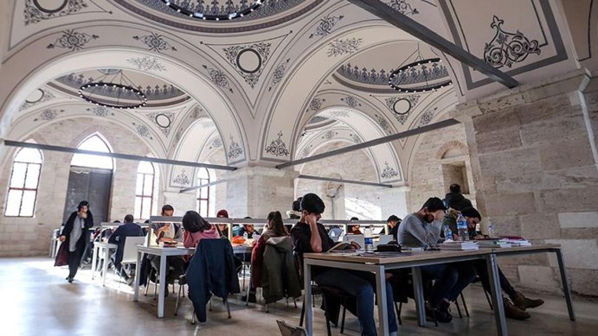 La Biblioteca Estatal de Beyazıt entra en las 10 bibliotecas modernas del mundo