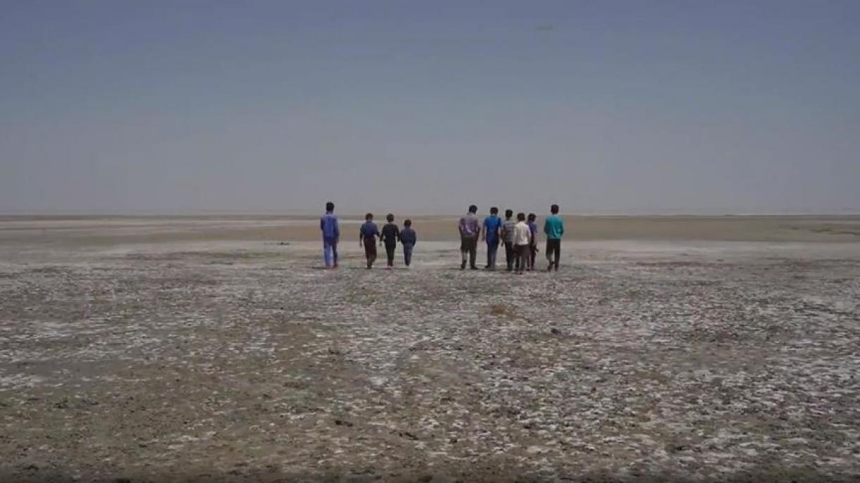 تاثیر خشک شدن دریاچه ارومیه بر سلامتی مردم به ویژه شیوع سرطان در قالب یک مستند 8 دقیقه‌ای