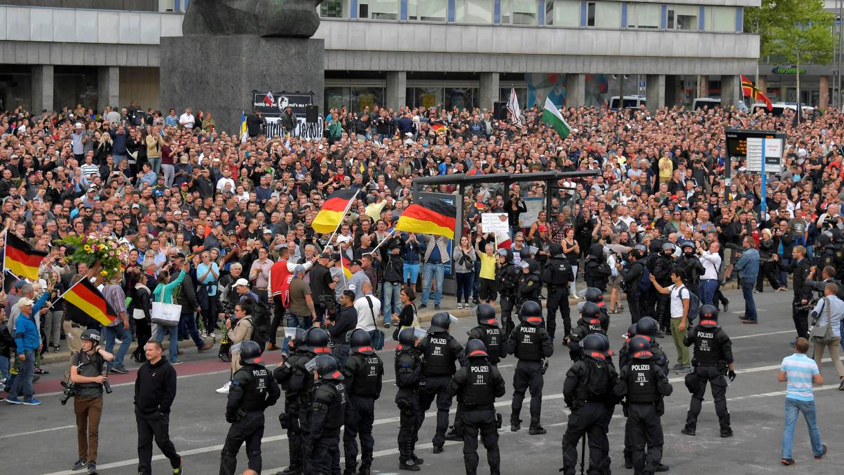 德国开姆尼茨市爆发示威活动