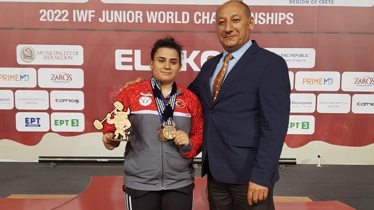 وزنه‌بردار ملی‌پوش ترکیه قهرمان جهان شد
