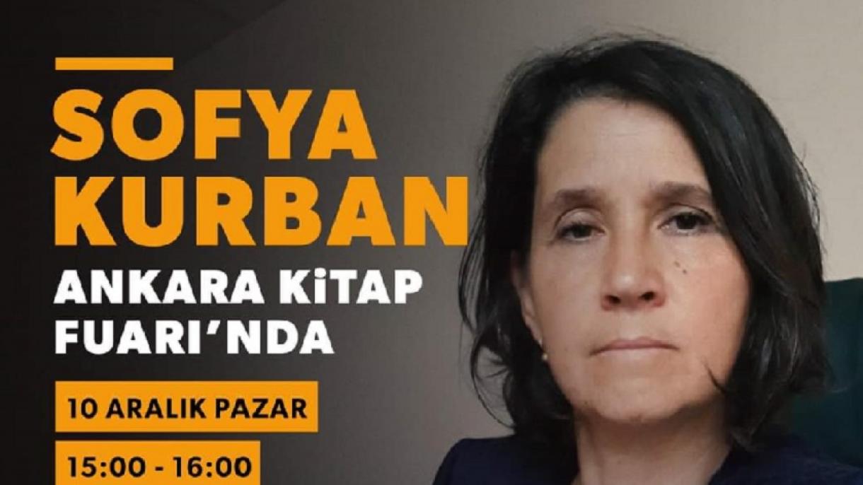 Tatar yazuçısı Sofiya Qorban kitabın täq’dim itä