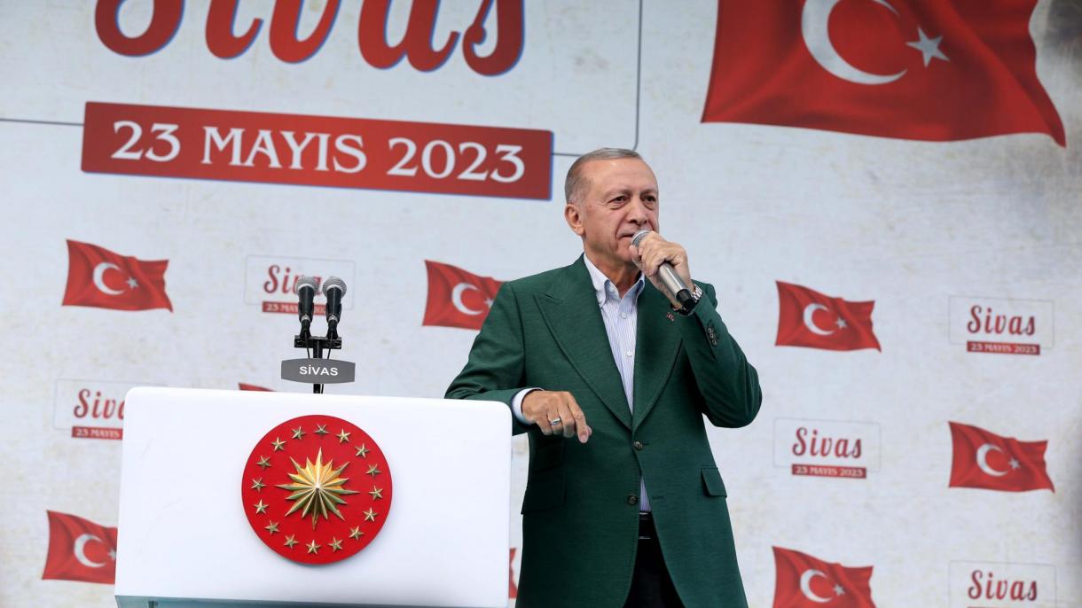 Президент Ердоған Сивас қаласында халыққа үн қатты