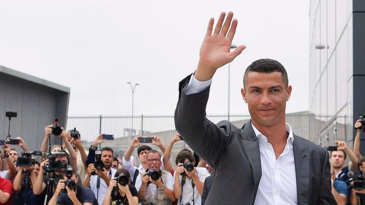 Cristiano Ronaldo é apresentado na Juventus: foi uma decisão