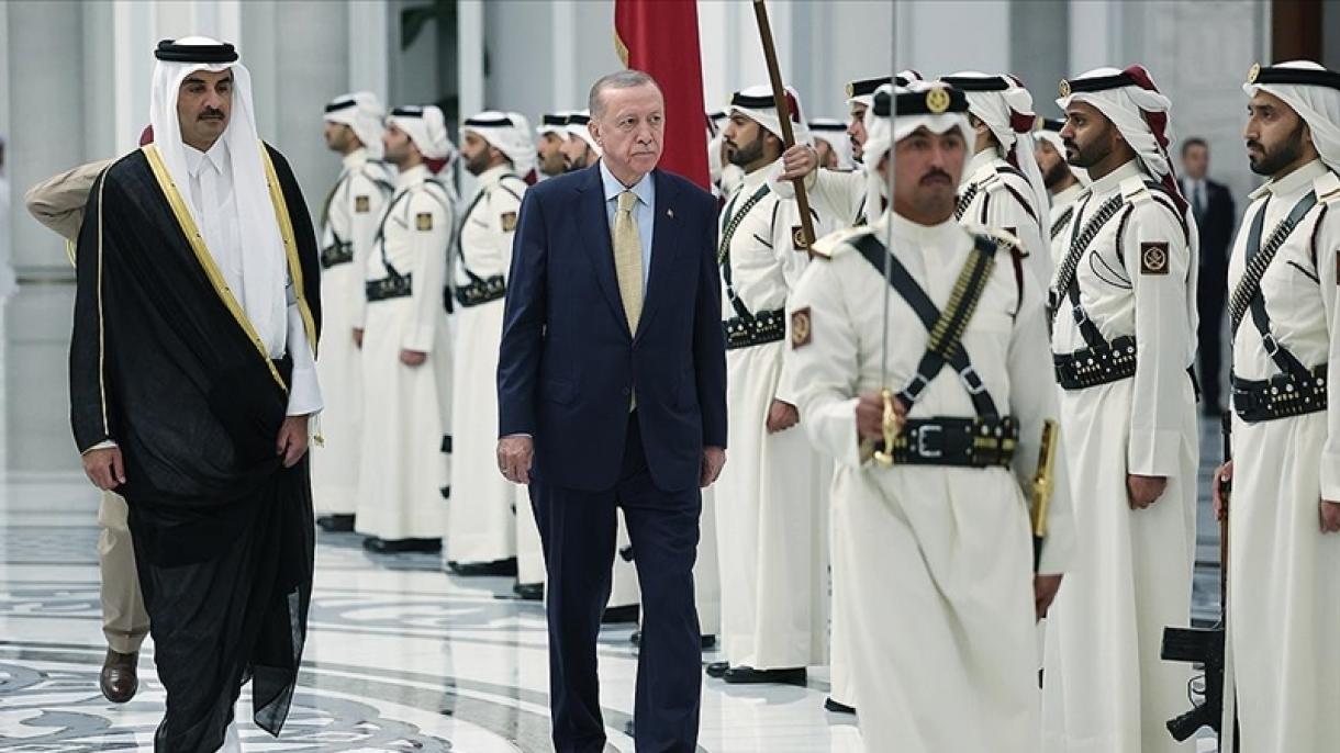 Prezident Erdogan Katarda Saparda Bolýar