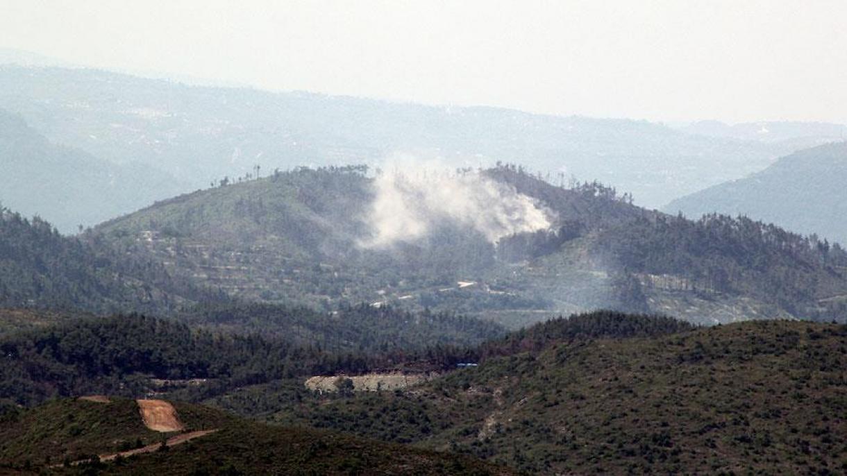 A szír-erők tűz alá vették a Lakatia környékén lévő Türkmén-hegyet