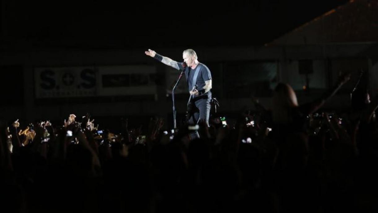Metallica a donat 250 000 de euro Asociației ”Dăruiește Viața” din România