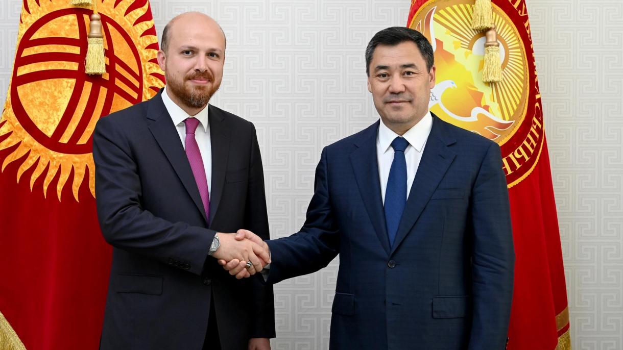 Bilal Erdoğan  Kırgızistan Cumhurbaşkanı Sadır Caparov.jpg