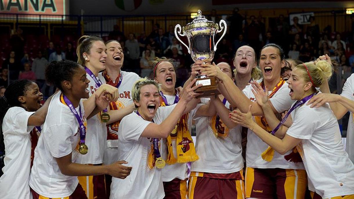 Галатасарай спечели трета европейска купа в баскетбола за жени...