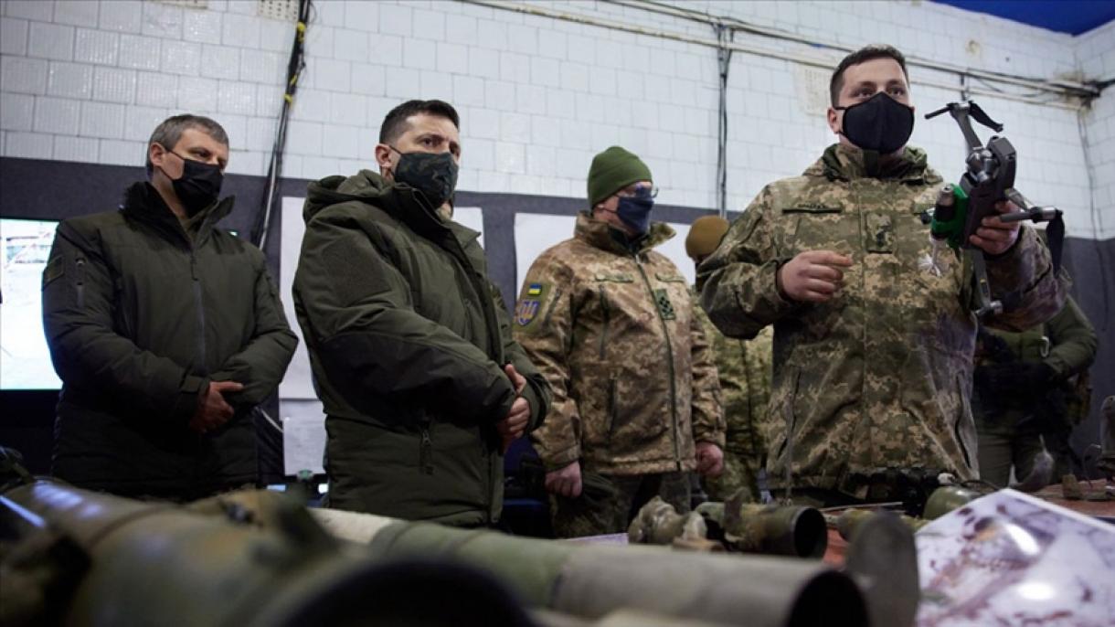 Dos soldados y un civil ucranianos resultan heridos tras sufrir disparos de prorrusos en Donbás