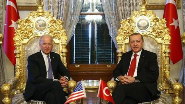 اردوغان معاون رئیس جمهور امریکا را بحضور پذیرفت