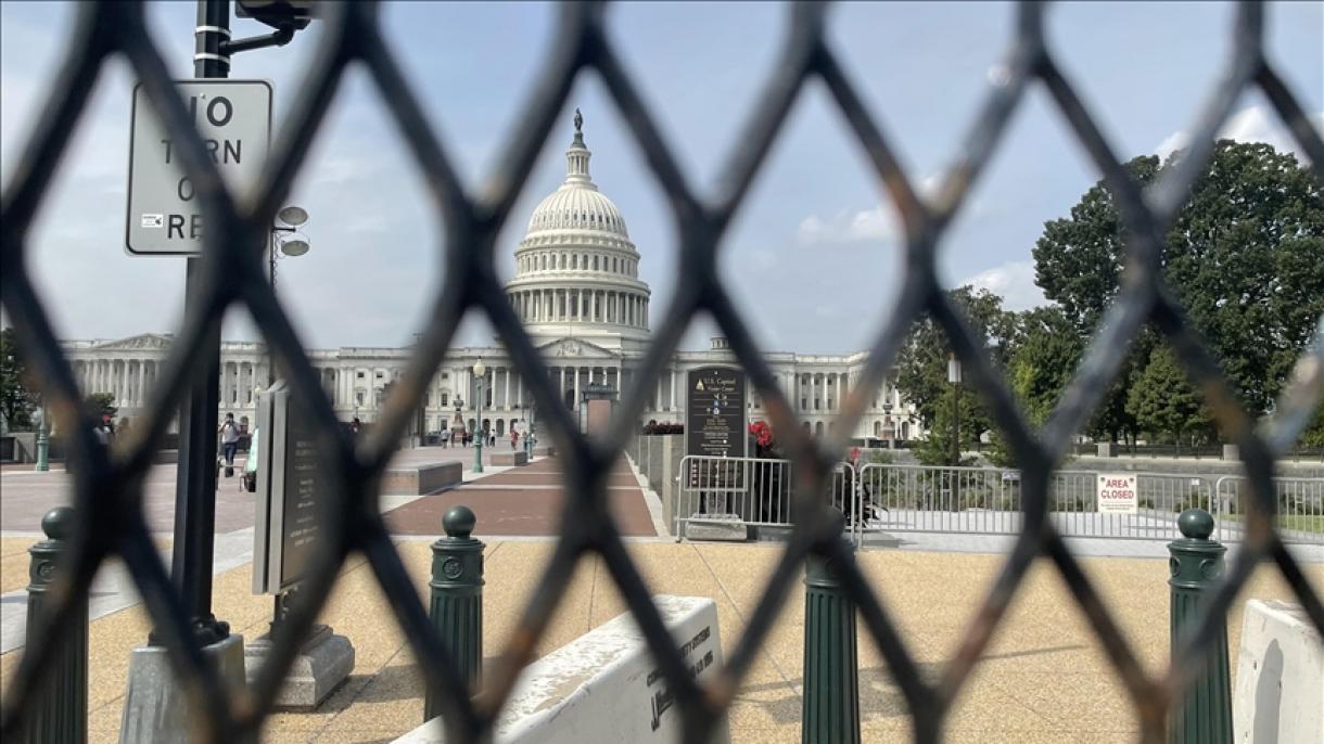 امریکہ: کانگریس کے گرد دوبارہ فولادی باڑ کھڑی کر دی گئی