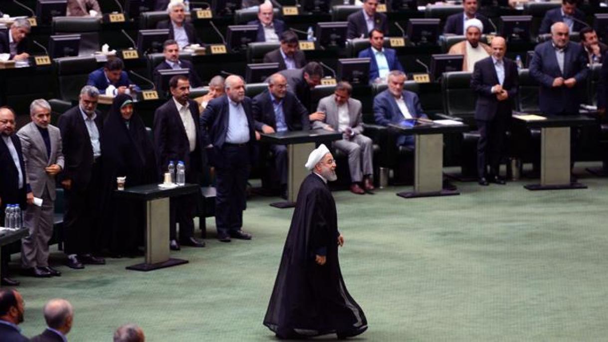 イラン 議員がトランプ米大統領との交渉を示唆したロウハーニー大統領に反発 イラン 議員がトランプ米大統領との交渉を示唆したロウハーニー大統領に反発