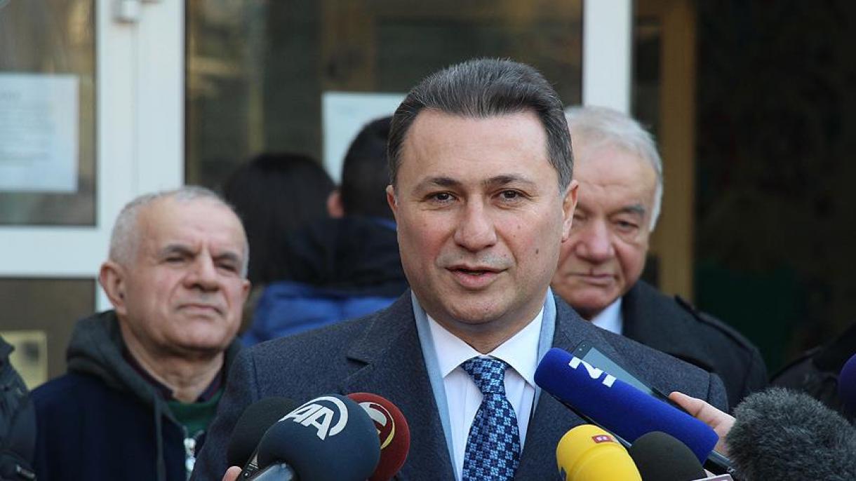 Македониянын мурунку премьер  - министри Венгриядан башпаанек талап кылды