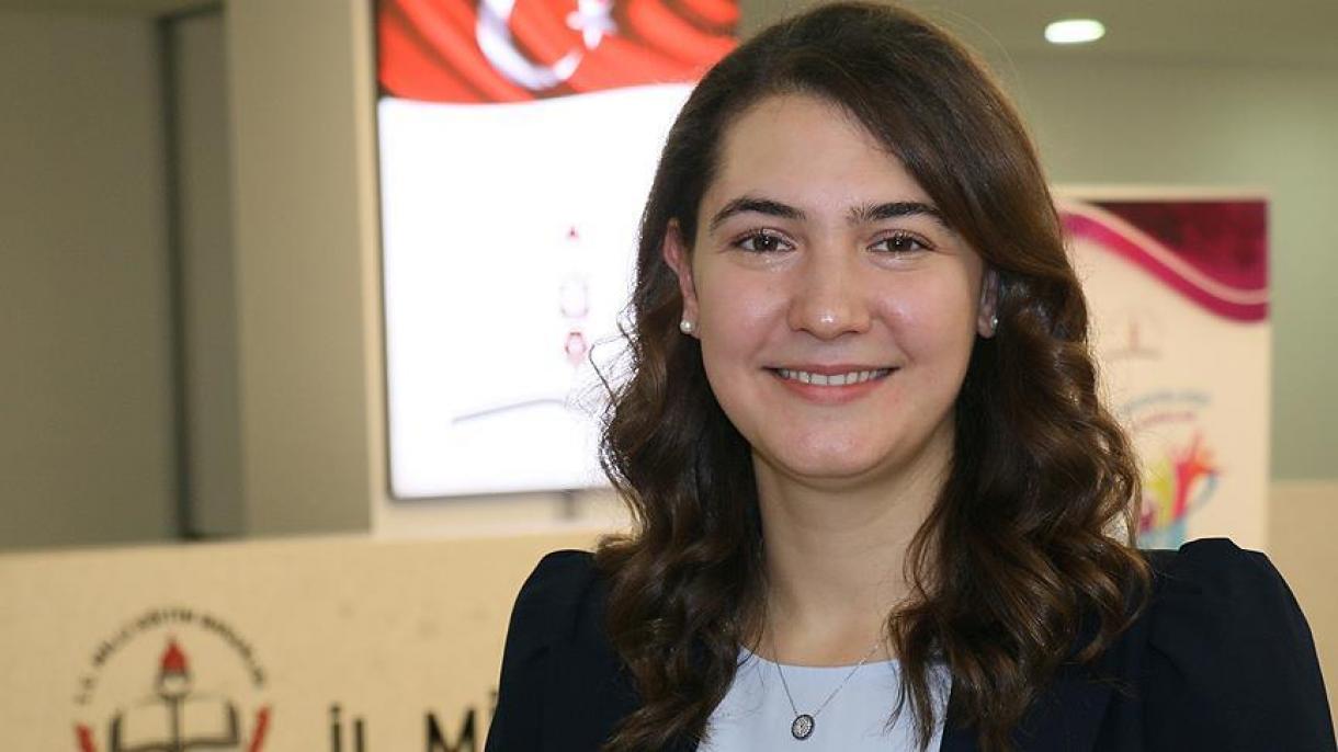 Gözde Durmuş, la joven turca quien se encuentra entre los 20 jóvenes más exitosos del mundo