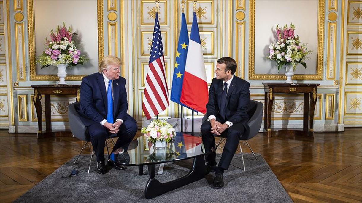 Anniversario dello Sbarco di Normandia : Macron abbraccia Trump