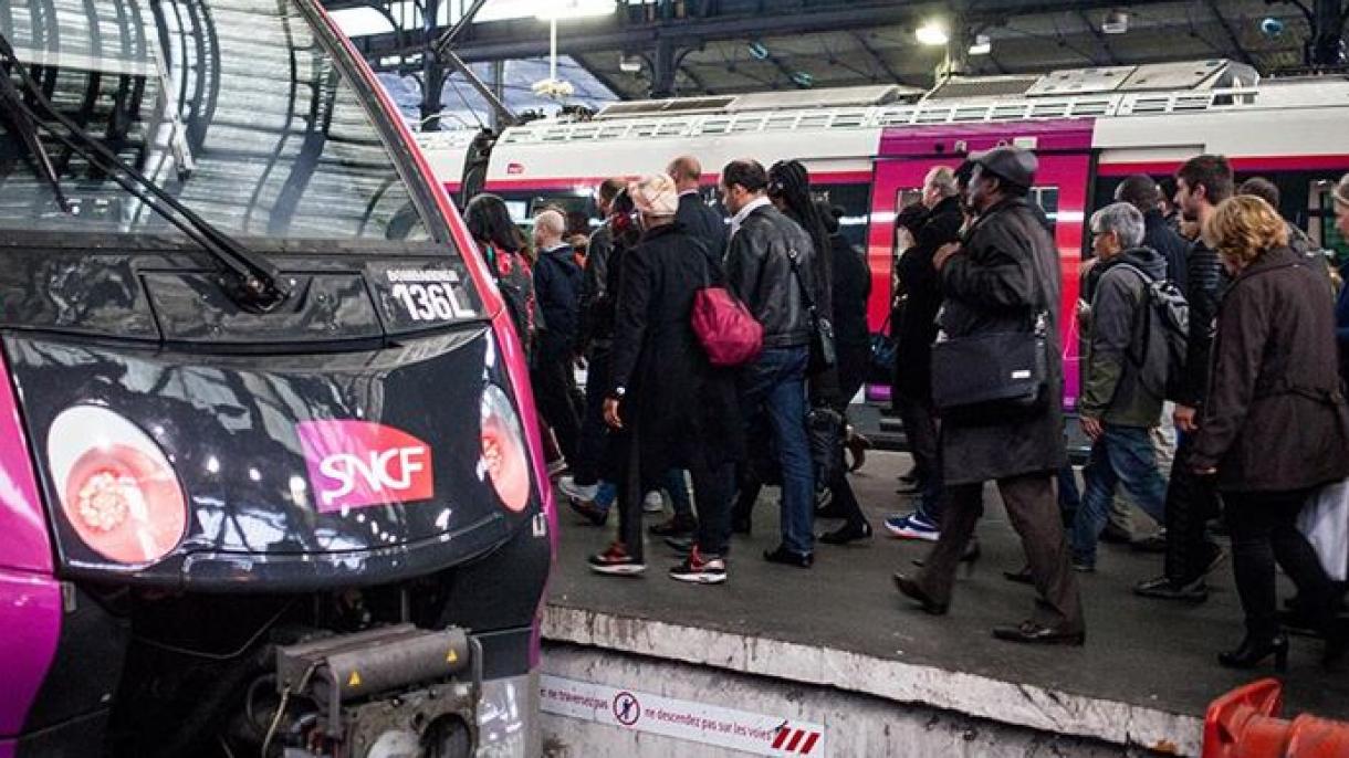 法国国家铁路公司因大罢损失4亿欧元
