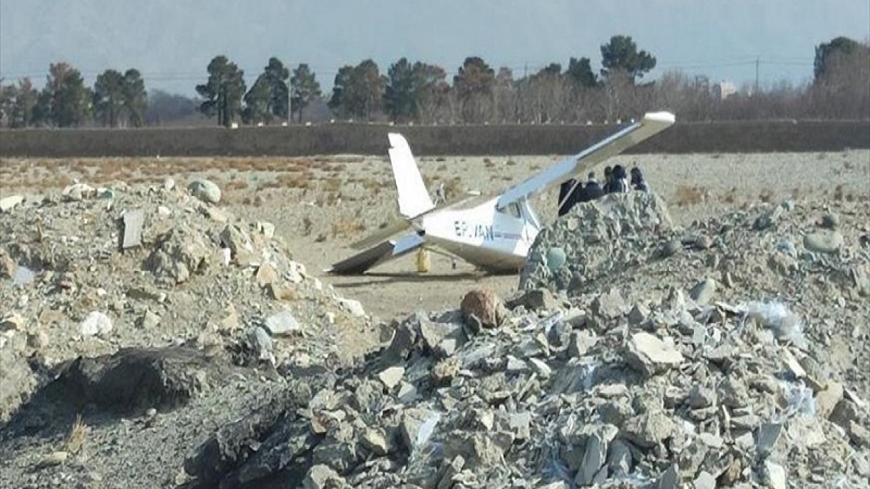 یک فروند هواپیمای آموزشی در البرز ایران سقوط کرد