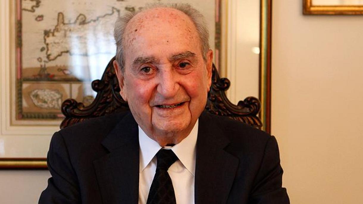 یونان کے سابق وزیراعظم میچوتاکس99 سال کی عمرمیں وفات پا گئے