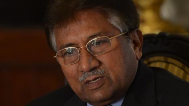 سابق صدر پرویز مشرف کی بیرون ملک روانگی پر رد عمل
