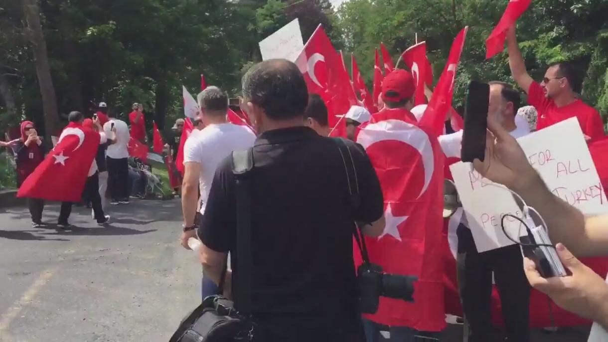 تظاهرات اعتراض آمیزدر آمریکا برای اعاده گولن به ترکیه