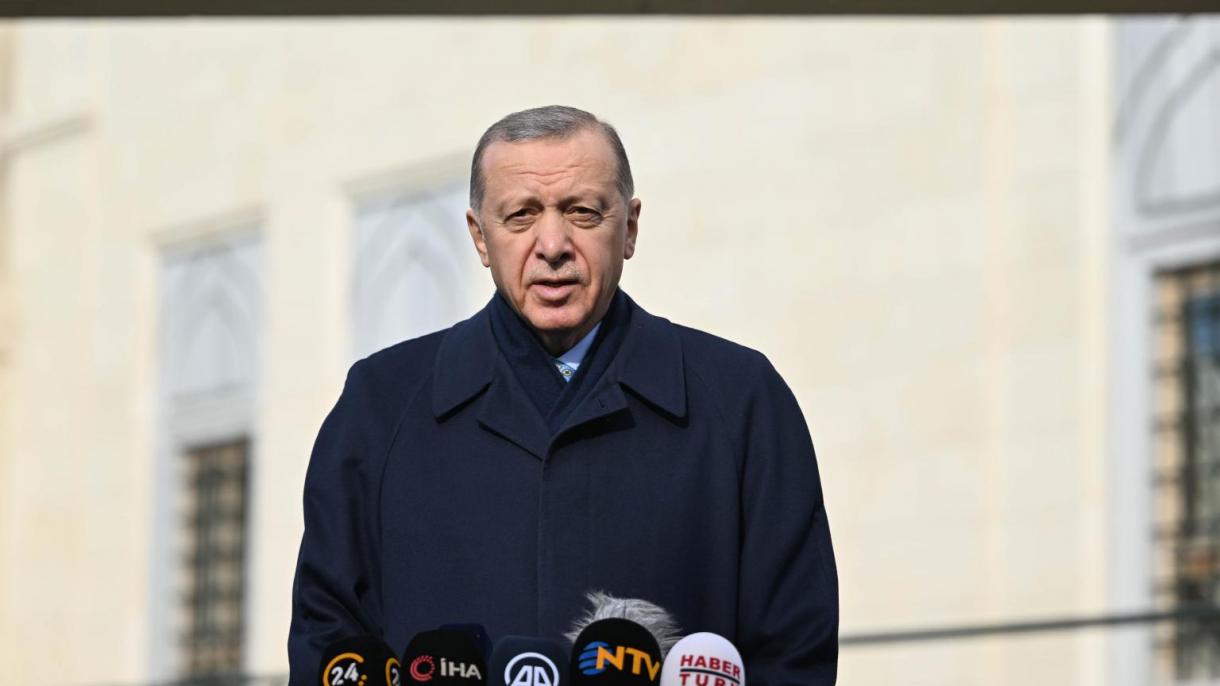 اردوغان گفت: مردم تورکیه سرنوشت کشور را تعیین می‌کنند نه یک مجله انگلیسی