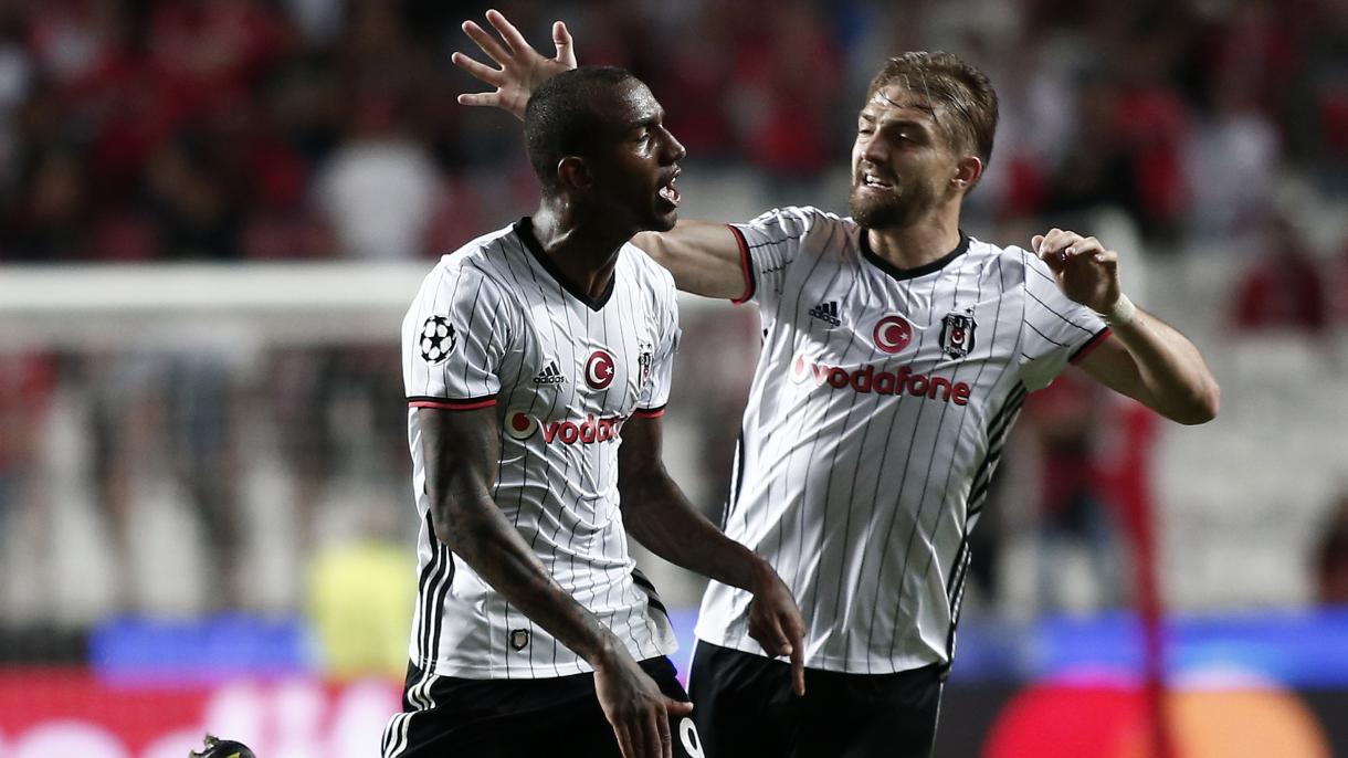 El Beşiktaş inicia con un punto la Liga de Campeones empatando con el Benfica