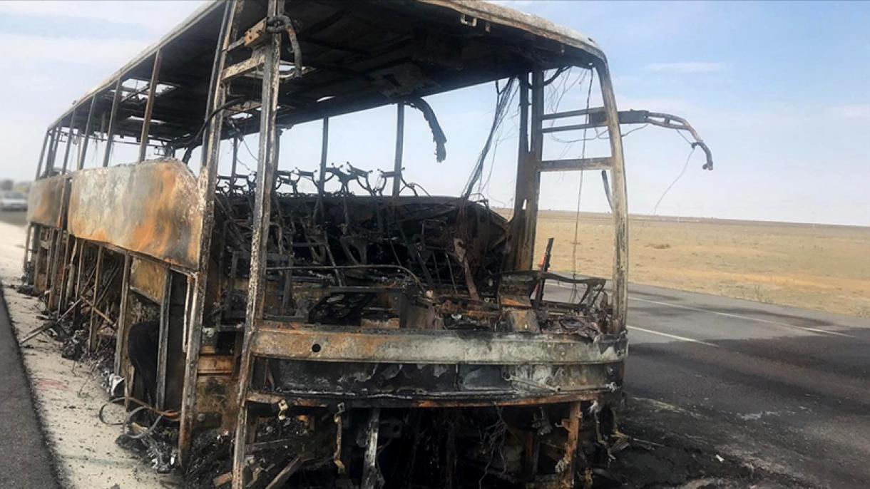 سعودی عرب۔ عمرہ زائرین کے سوار ہونے والی بس کو حادثہ، 20 افراد اللہ کو ؛پیارے ہو گئے