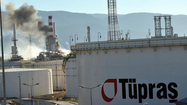 Tűz volt a Tüpraş olajfinomítójában