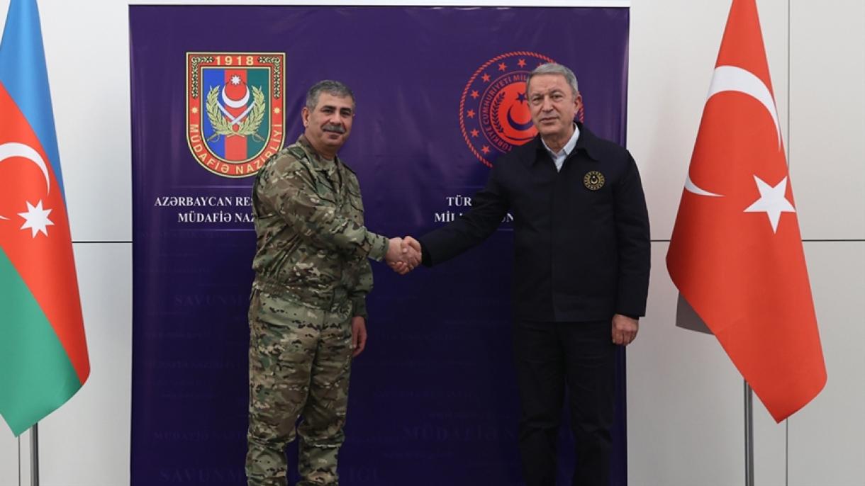 Хулуси Акар и Закир Хасанов разговараа за присутната затегнатост на границата со Ерменија