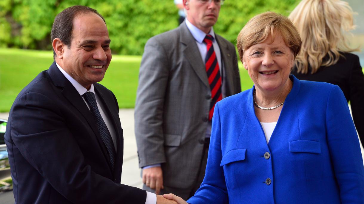 埃及总统西西与德国总理默克尔举行会晤