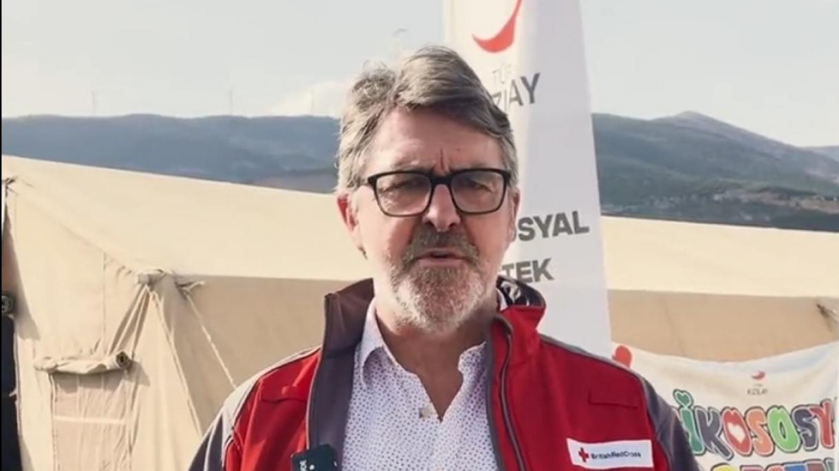 A Brit Vöröskereszt vezetője méltatta a Vörös Félhold munkáját