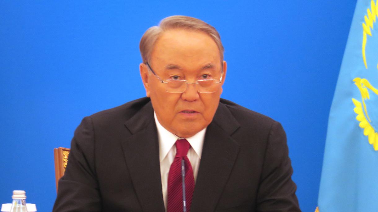 Назарбаев подаде оставка