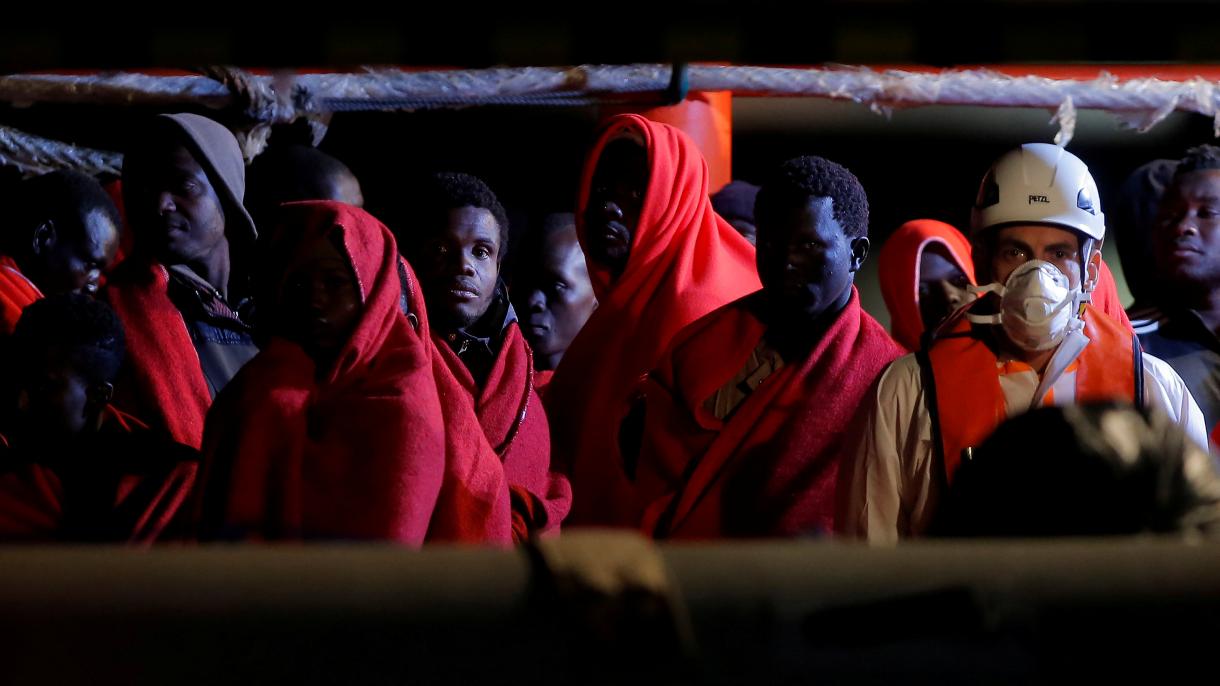 摩洛哥多名非法移民获救