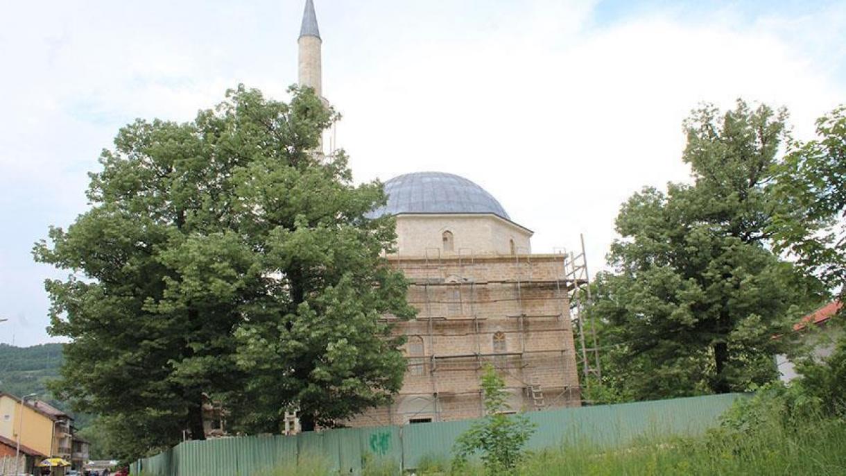 Mezquita en Bosnia reabrirá 27 años después de ser demolida