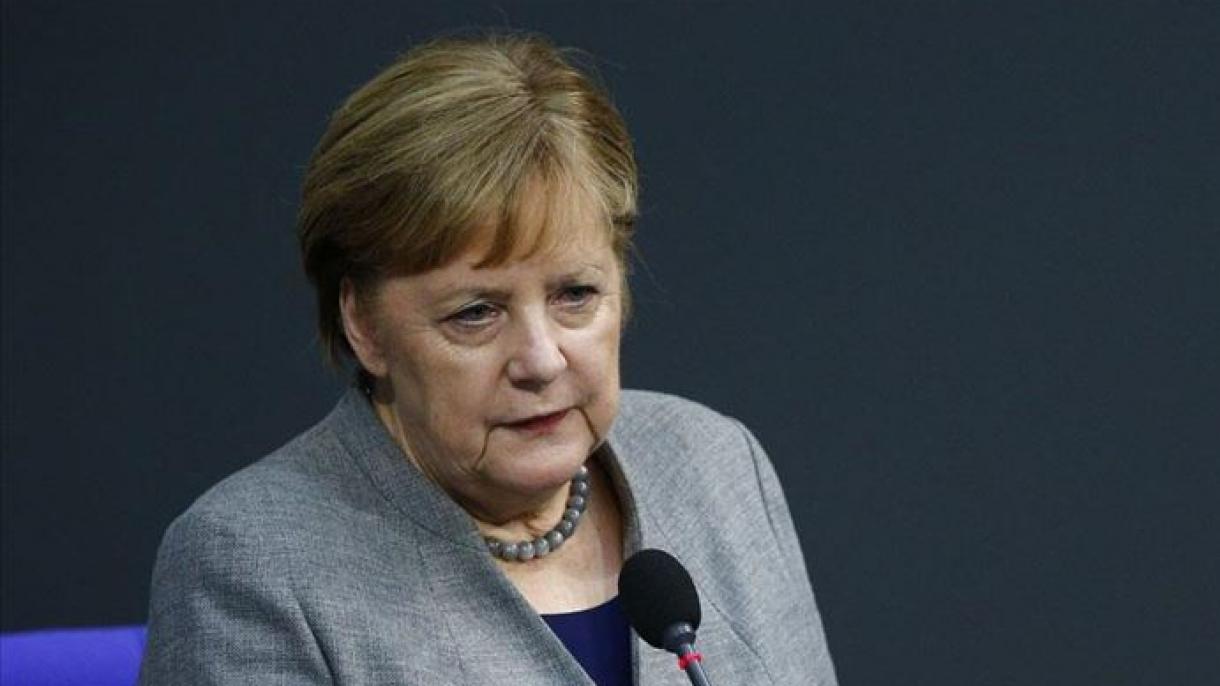德国总理发出不报复美国的信号